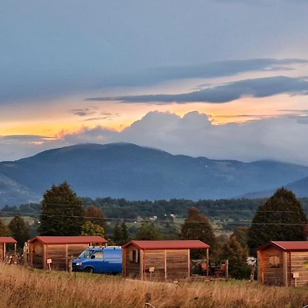 Camp The Sunrise Hill Ξενοδοχείο Pivka Εξωτερικό φωτογραφία